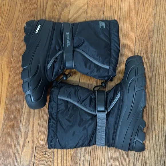 Sorel Flurry Youth Winter Snow Boots Black Unisex size 7
