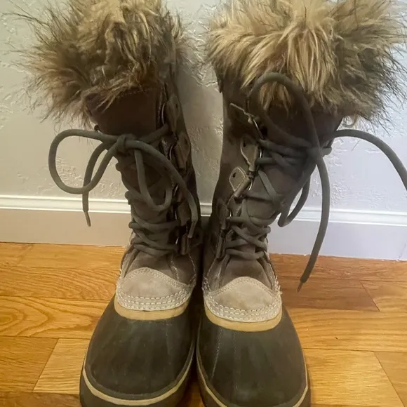 Sorel Joan of Arctic Snow Boots Winter Grey sz 7‎ Woman