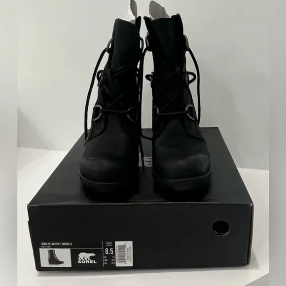 SOREL JOAN OF ARCTIC WEDGE II Black Boots, Size 8.5