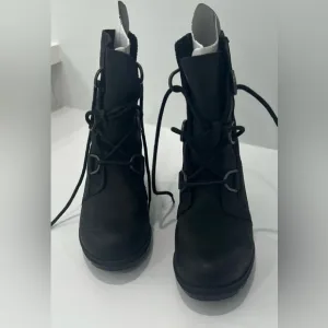 SOREL JOAN OF ARCTIC WEDGE II Black Boots, Size 8.5