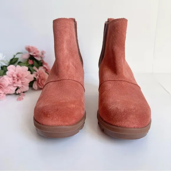 SOREL Joan Of Arctic Wedge II Chelsea Teak Brown Suede Leather Booties