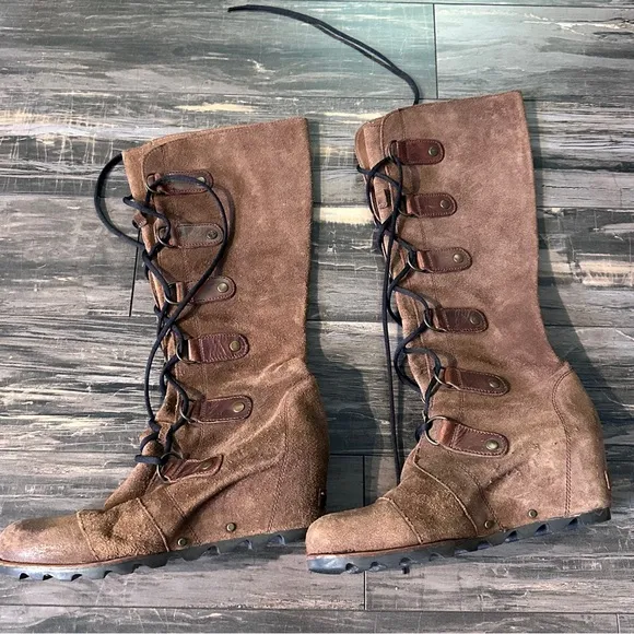 Sorel Joan Of Arctic Wedge Tall 17” Boot Women 9.5 Brown Suede Knee High Lace Up