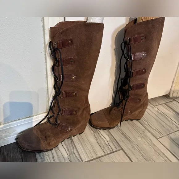 Sorel Joan Of Arctic Wedge Tall 17” Boot Women 9.5 Brown Suede Knee High Lace Up