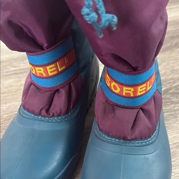 Sorel Kids Teal &amp; Purple Winter Boots 6 Canadian original Waterproof Insulated