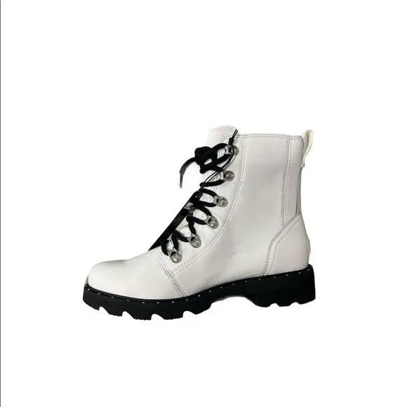 Sorel | Lennox lace white boots