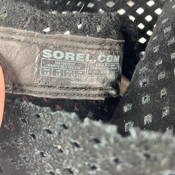 Sorel Major Pull On Boots Black Suede Leather Lasercut Perforated Mid Calf 6.5