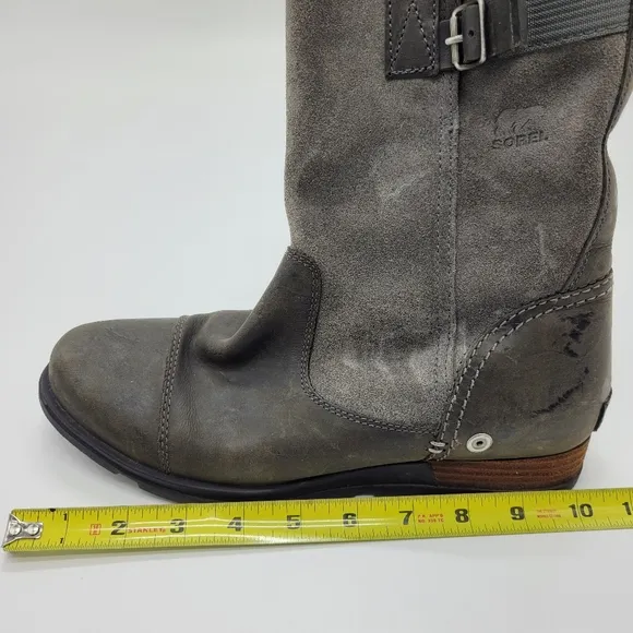 Sorel Major Pull On Boots Suede Leather Buckles Gray Brown Mid Calf Size 9