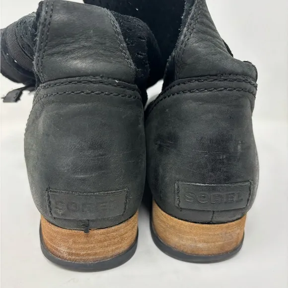 Sorel Major Women’s 9.5 Perforated Black Leather Mid Calf Ankle Slouch Boots