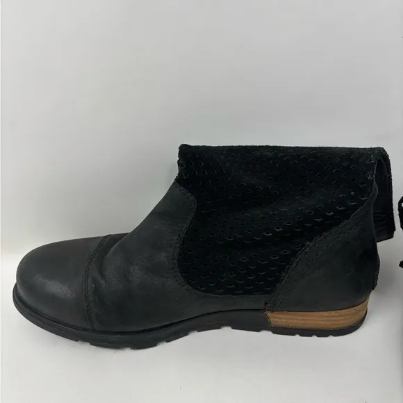 Sorel Major Women’s 9.5 Perforated Black Leather Mid Calf Ankle Slouch Boots