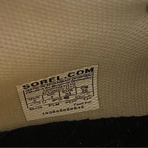 Sorel Out N About Conqest Boots Lace Up Waterproof Suede unisex youth 2
