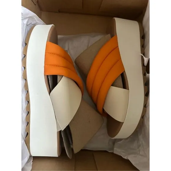 Sorel Women's Cameron Flatform Puff Mule sandals 10.5 orange Koi, Sea Salt