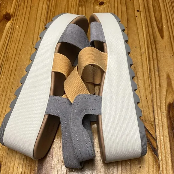 Sorel Women's Cameron Flatform Slingback Sandal size 11