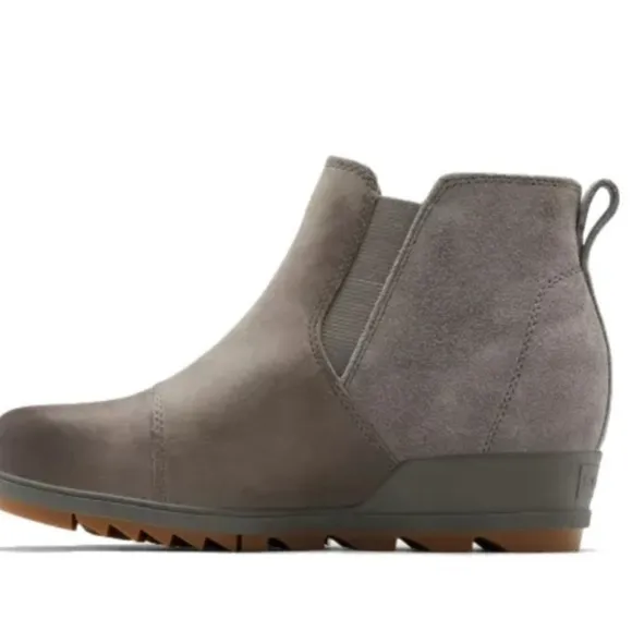 SOREL Women's Evie Pull-On leather booties in Quarry size 6.5