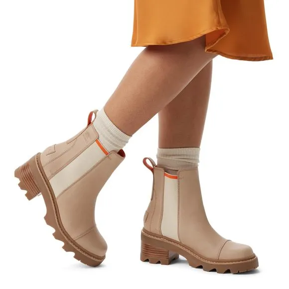 Sorel Women's Joan Now Chelsea Boots - Honest Beige, Gum 2 - Size 5.5