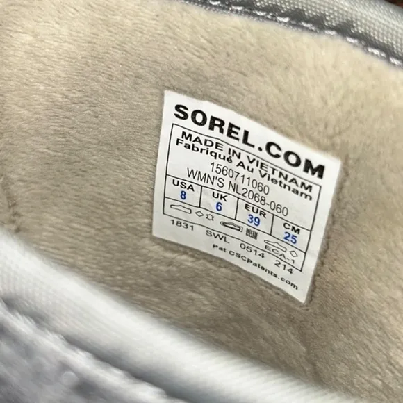 Sorel Women's The Campus Mid-Height Plaid Boot Gray Suede Boots Size 8 Pre-owned