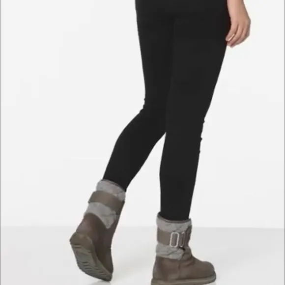 Sorel Women's The Campus Mid-Height Plaid Boot Gray Suede Boots Size 8 Pre-owned