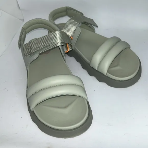 Sorel Women's Viibe Sandals 10 New