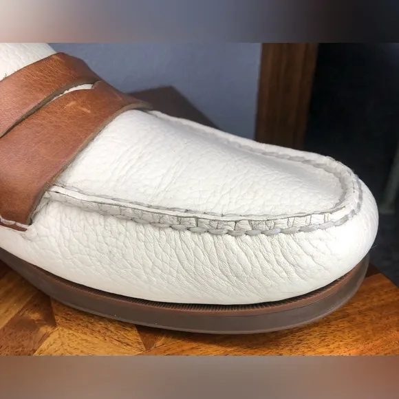 Sperry cream/brown leather loafers