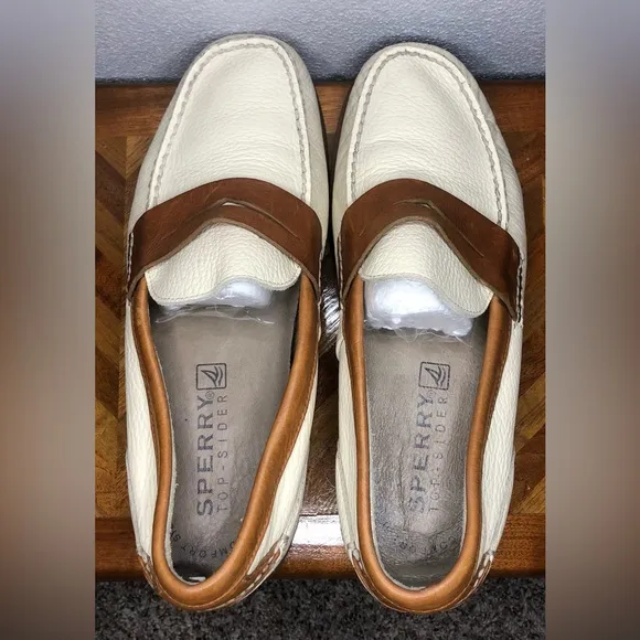 Sperry cream/brown leather loafers