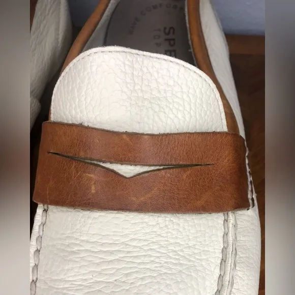 Sperry cream/brown leather loafers
