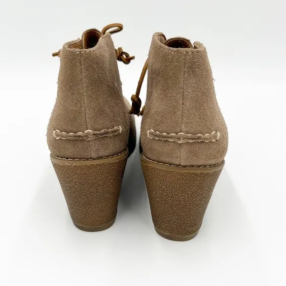Sperry Topsider Stella Prow Leather Closed Toe Ankle Wedge Boots 8
