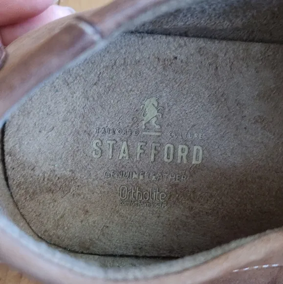 Stafford Men's Tan Leather Loafers
