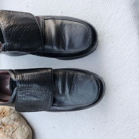 Stephane Kelian black leather loafers