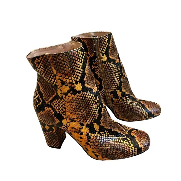 Steve Madden Boots Yellow Snakeskin Print Pixie Ankle Boot, Sz 10