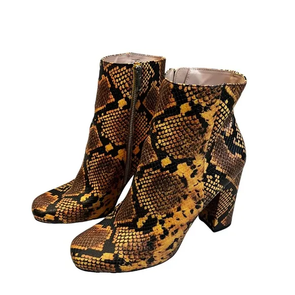 Steve Madden Boots Yellow Snakeskin Print Pixie Ankle Boot, Sz 10
