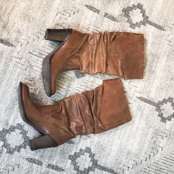 Steve Madden Brown Heeled Leather Boots