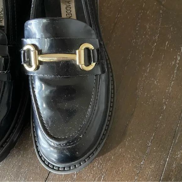 Steve Madden Girls Lando Loafer Flats‎ Patent Vegan Leather Horsebit Size 2