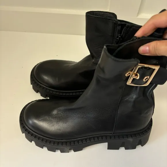 Steve Madden Sameera Black Leather Festival Platform Moto Boots Sz 6M
