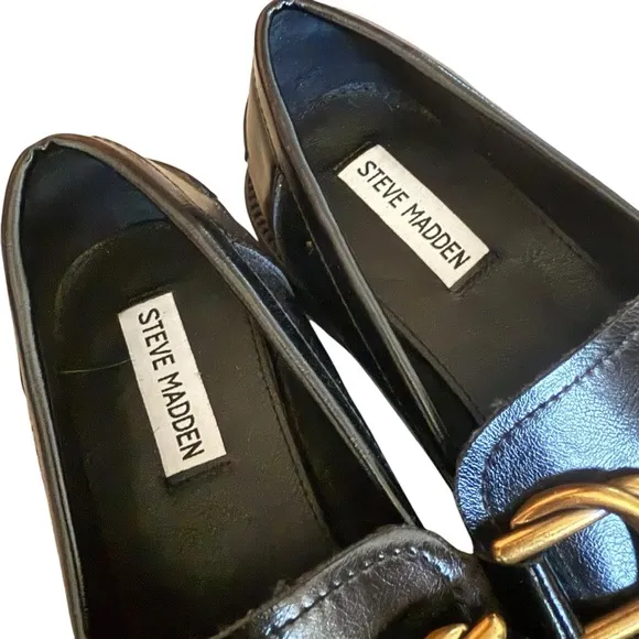 Steve Madden Sheyla Leather Horesbit Chain Loafers