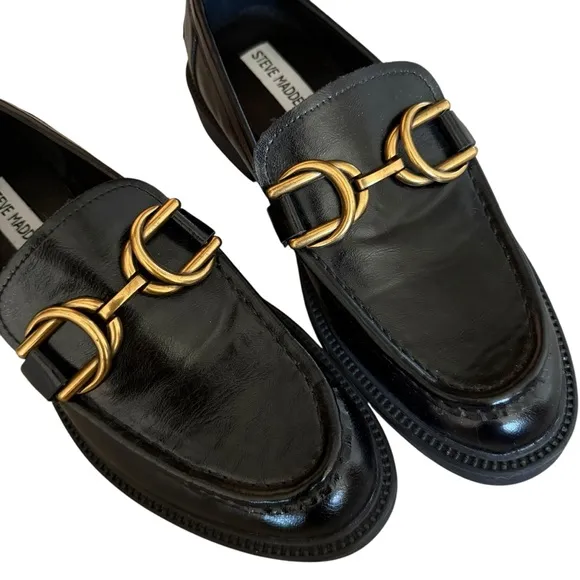 Steve Madden Sheyla Leather Horesbit Chain Loafers