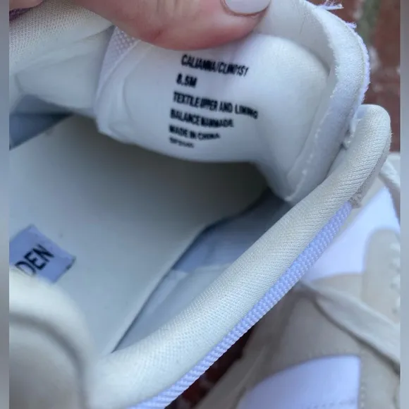 STEVE MADDEN sneakers in white and tan! Neutral and very versatile /CUTE &amp; COMFY