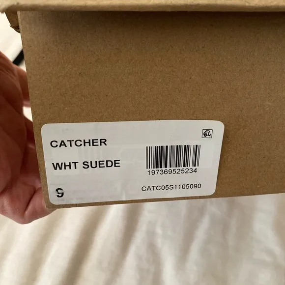 Steve Madden White Minimalist Sneakers “Catcher”