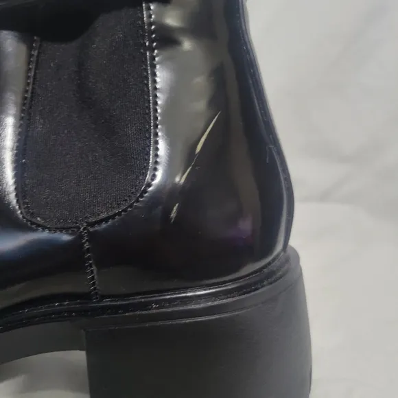 Steve Madden Women's Black Patent Amulet Ankle Boots Size 9