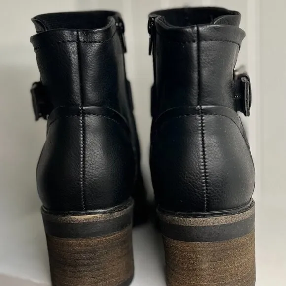 Steve Madden Womens Vannessah Black Comba Boots 10 Medium (B,M)