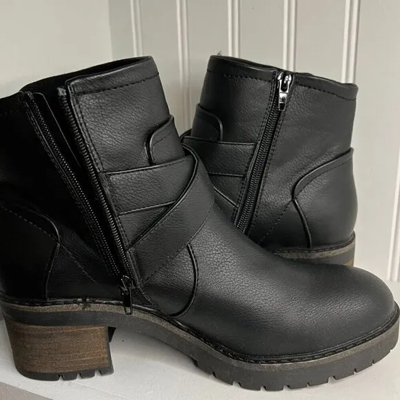 Steve Madden Womens Vannessah Black Comba Boots 10 Medium (B,M)