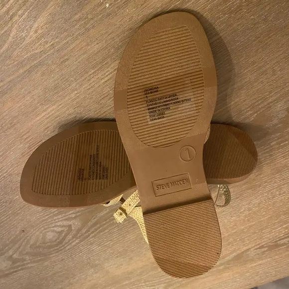 STEVE MADDEN Youth Girls JSONDRA Criss Cross Buckle Sandals - Natural Raffia
