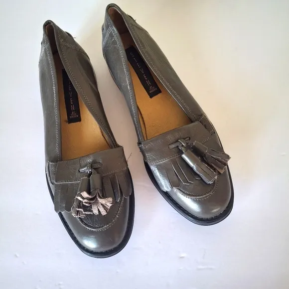Steven By Steve Madden Gray Leather Tassel Loafers
