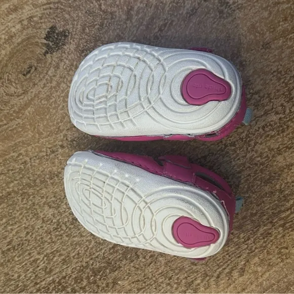 Stride Rite Soft Motion tobias sneaker sandal