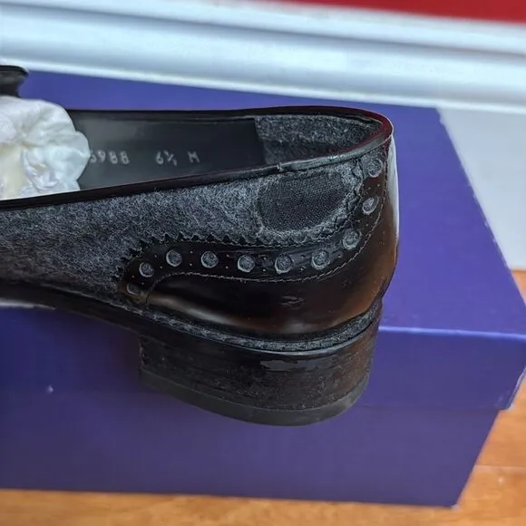 Stuart Weitzman &quot;Chap&quot; Black Patent Leather and Grey Flannel Tassel Loafers 6.5