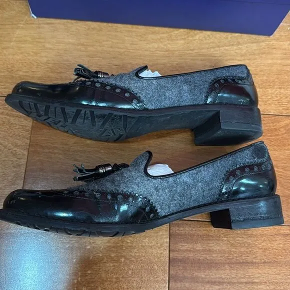 Stuart Weitzman &quot;Chap&quot; Black Patent Leather and Grey Flannel Tassel Loafers 6.5