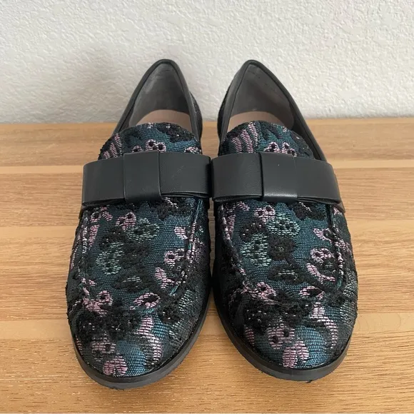 Stuart Weitzman Bowtie Embellished Floral Jacquard Loafers 37 6.5