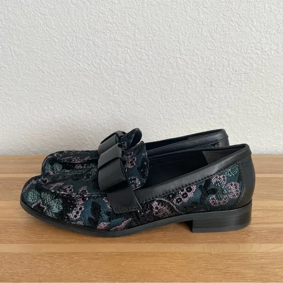 Stuart Weitzman Bowtie Embellished Floral Jacquard Loafers 37 6.5