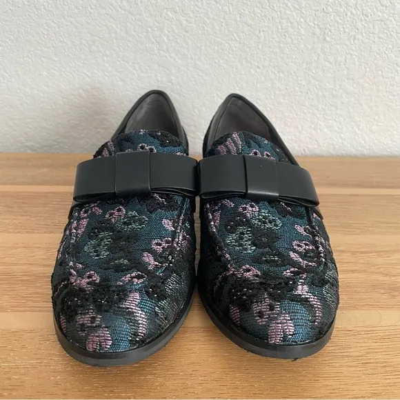 Stuart Weitzman Bowtie Embellished Floral Jacquard Loafers 37 6.5