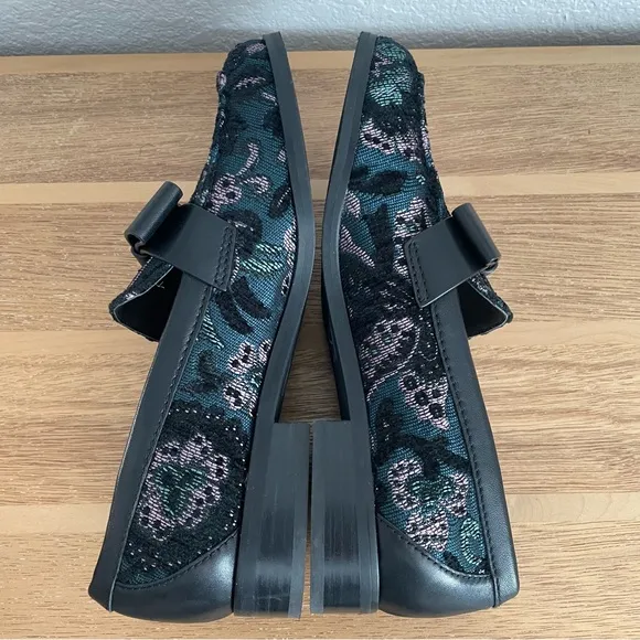Stuart Weitzman Bowtie Embellished Floral Jacquard Loafers 37 6.5
