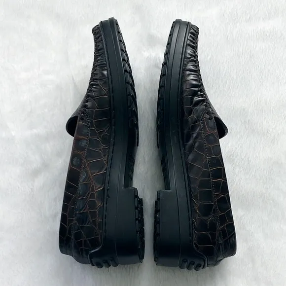 Stuart Weitzman Croc Alligator Leather Loafers