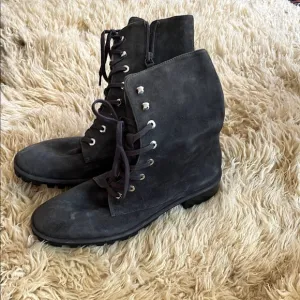 Stuart Weitzman — Gray Suede Lace Up Boots with Side Zipper